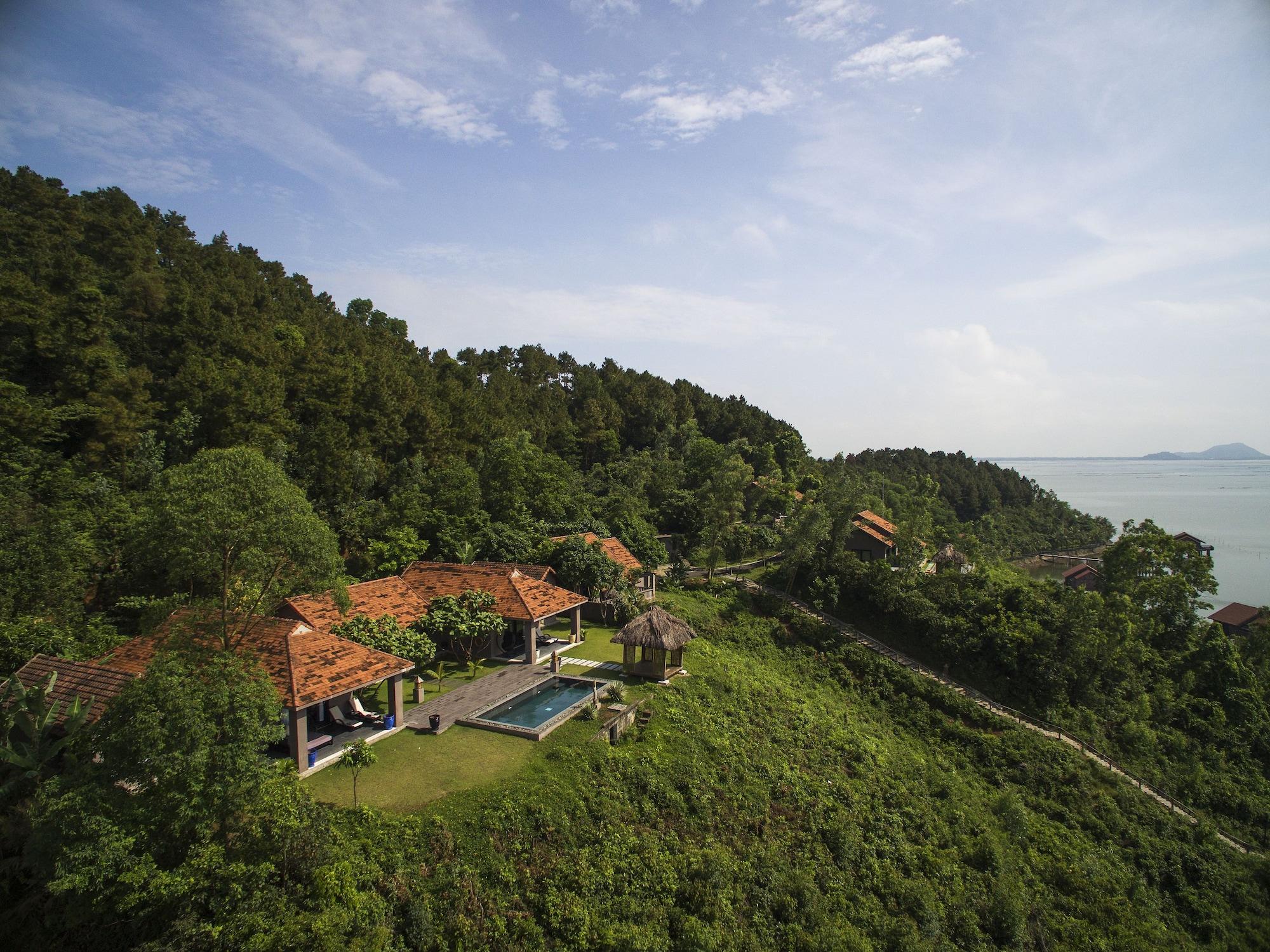 Vedana Lagoon & Resort 5*